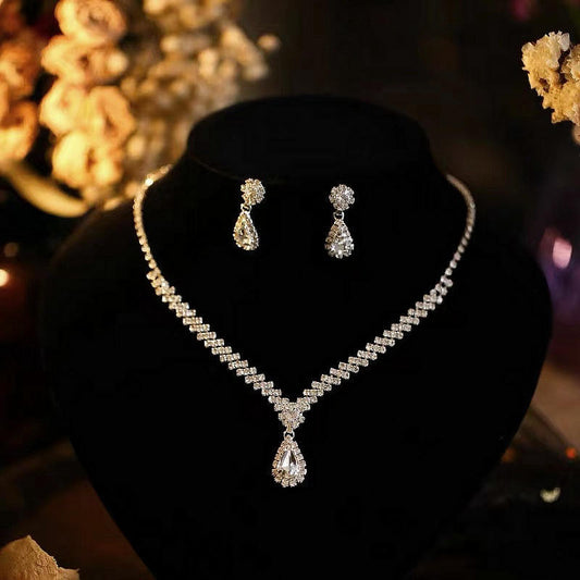 Best-selling Exquisite Zircon Claw Chain Necklace Earrings Set Two-Piece Alloy Real Gold Plating